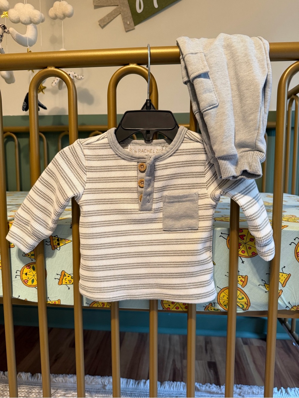 Rachel Zoe Kids Gray & White Striped Henley Top with Pocket and Sweats 3M
